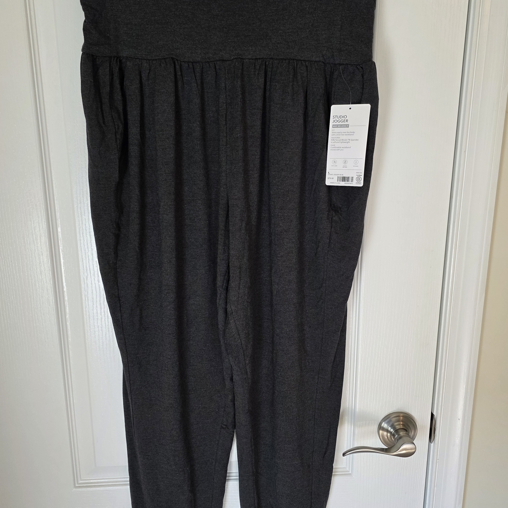 Athleta Charcoal Gray Studio Joggers